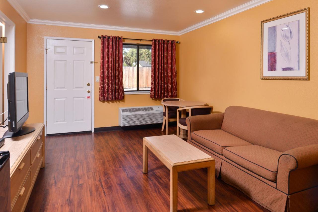 Americas Best Value Inn And Suites Clearlake Luaran gambar
